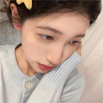 由吻生爱